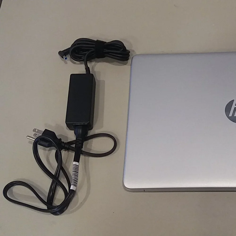 HP 15.6 Inch 8GB RAM, 1TB, HDD Windows 10 Home Touchscreen Laptop - Color Silver